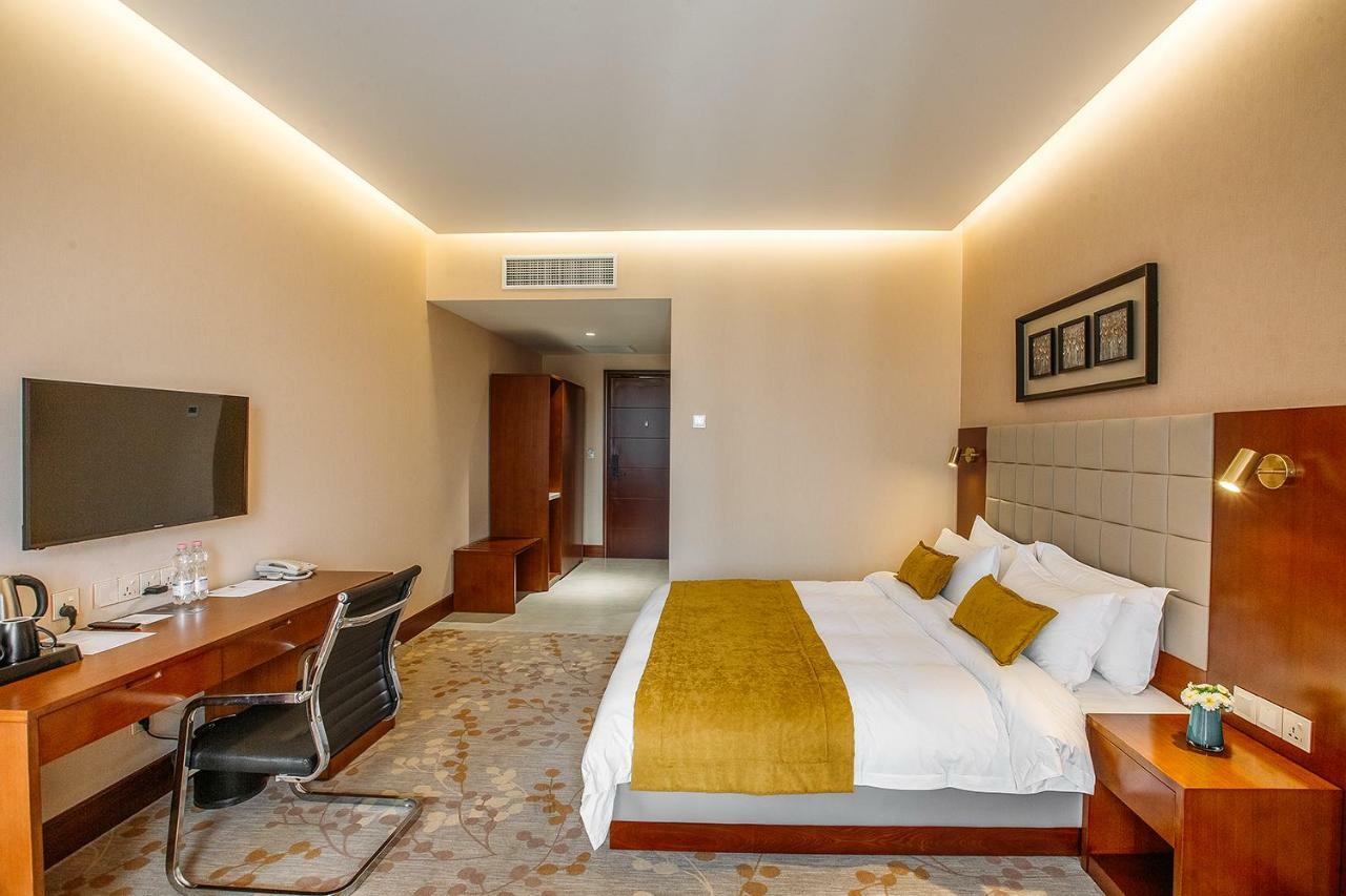 Hotel Reikartz Horizont Tbilisi Exterior foto