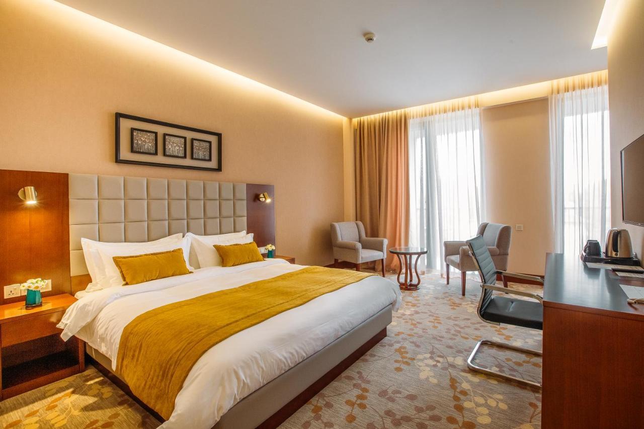 Hotel Reikartz Horizont Tbilisi Exterior foto