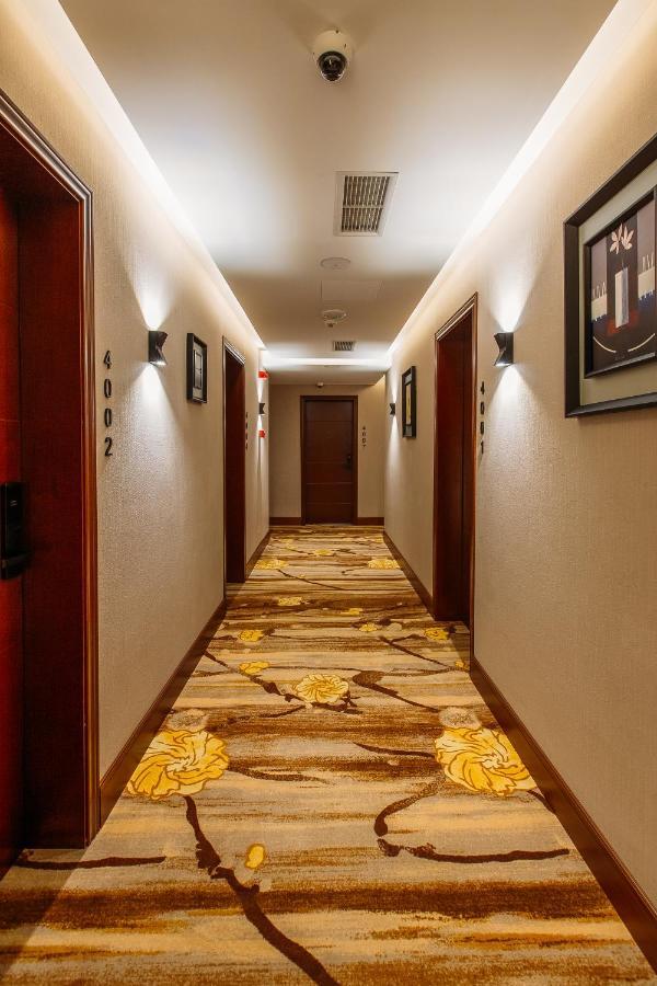 Hotel Reikartz Horizont Tbilisi Exterior foto